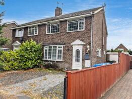 19, Cedarwood, Brough HU15 2TZ