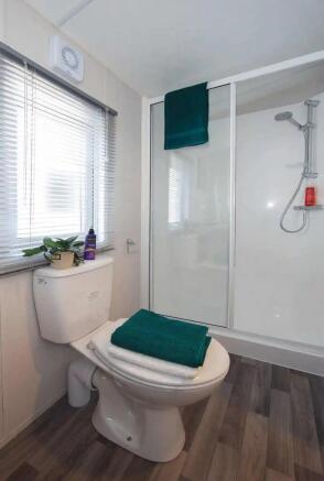 2 bed Lodge for sale Image 5