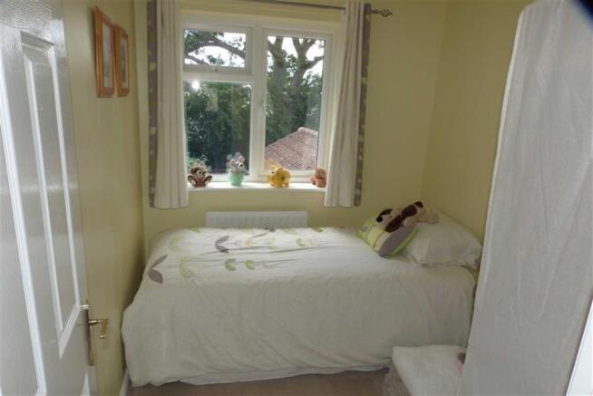 Bedroom 3: