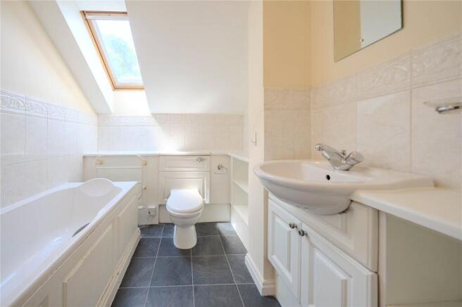 2 bed Apartment for sale Image 9