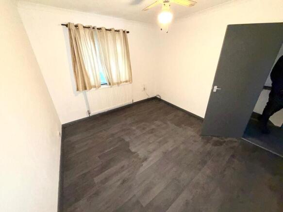 IMG_3383_4_origin...