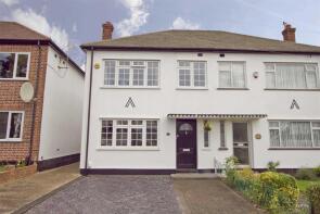 23, Beechwood Avenue, Ruislip HA4 6EG