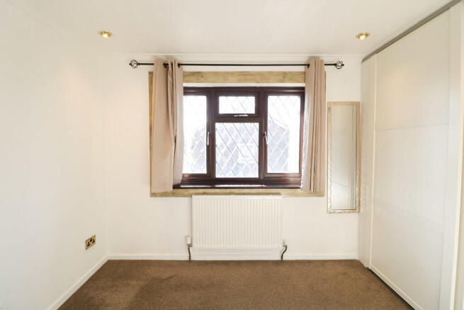 Bedroom 2.1