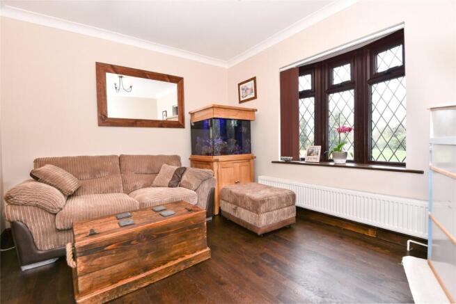Dining/Bedroom