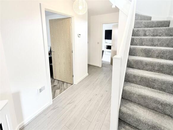 3 bed House for sale Image 6
