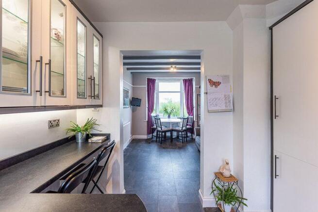 Kitchen & ...