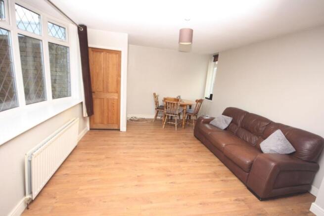 Lounge / Dining Room