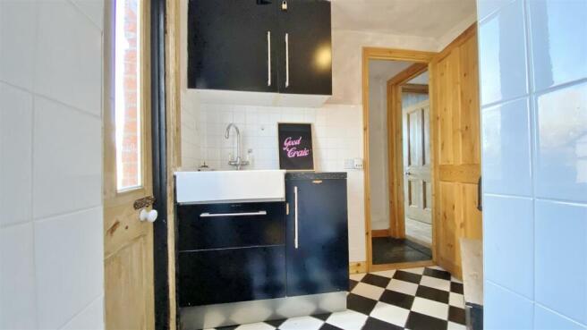 Scullery / Utility Room
