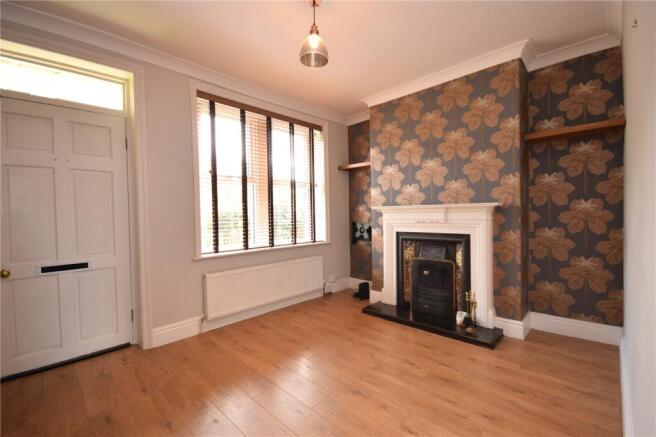 3 bed Terraced to rent Image 4