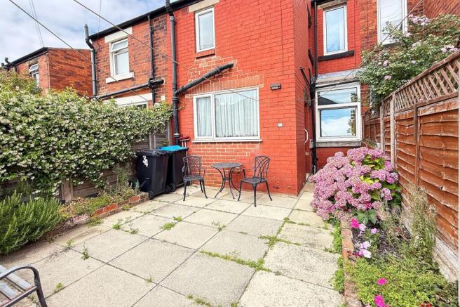 2 bed Terraced for sale Image 6