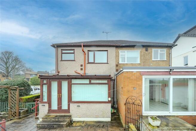 3 bed Semi-Detached for sale Image 7
