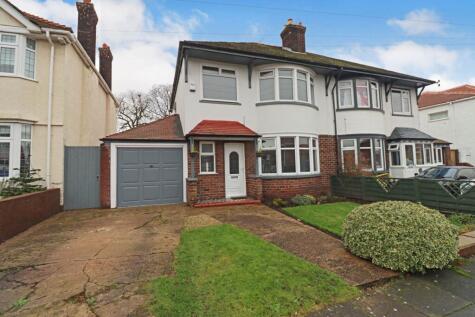 Queensbury Avenue, Bromborough