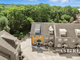 9, Wyburns Avenue East, Rayleigh SS6 7NW