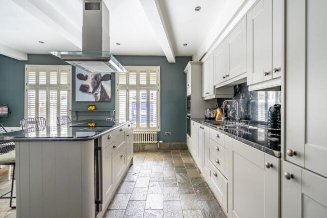 whistler house (6 of 36).jpg