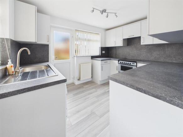 Newly Fitted Kitchen