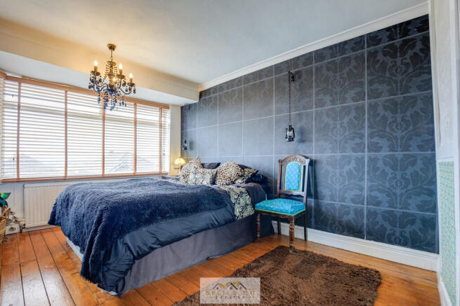3 bed Semi-Detached for sale Image 11