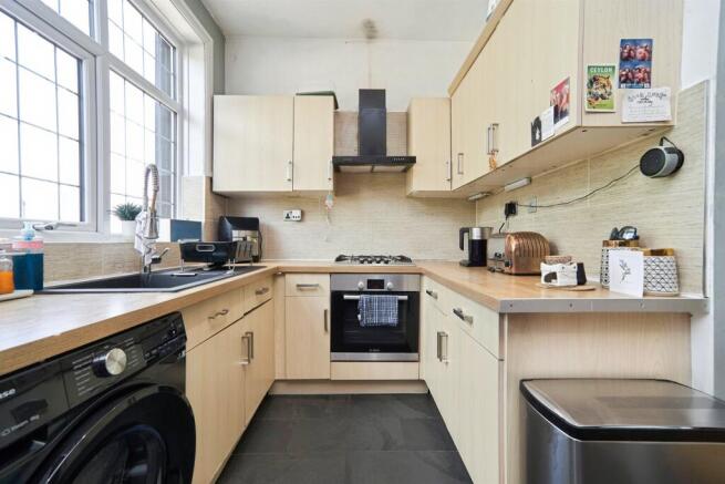4 bed End of Terrace for sale Image 4
