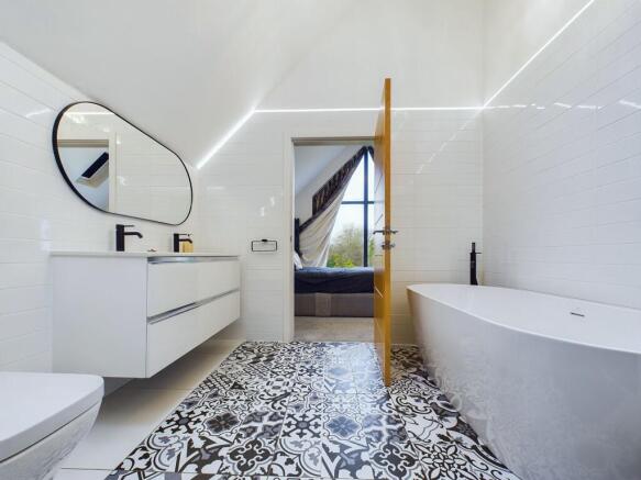 En-suite Bedroom One