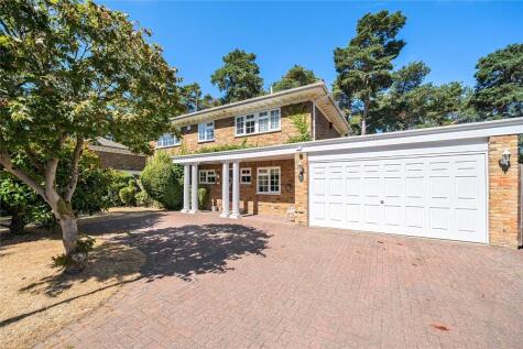 Hillsborough Park, Camberley, Surrey, GU15