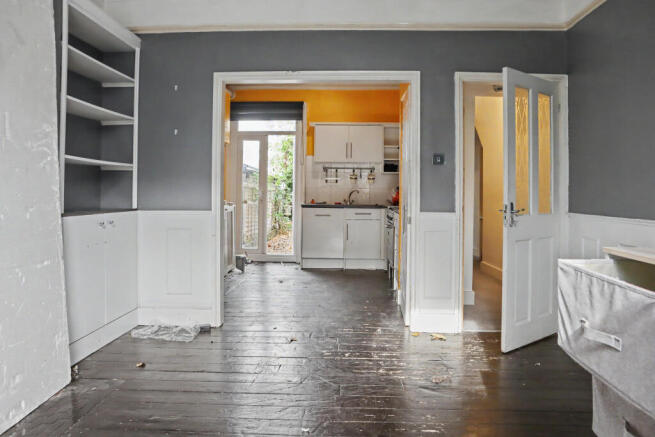 89a and 89b Plough Road, Battersea, London SW11 2BJ