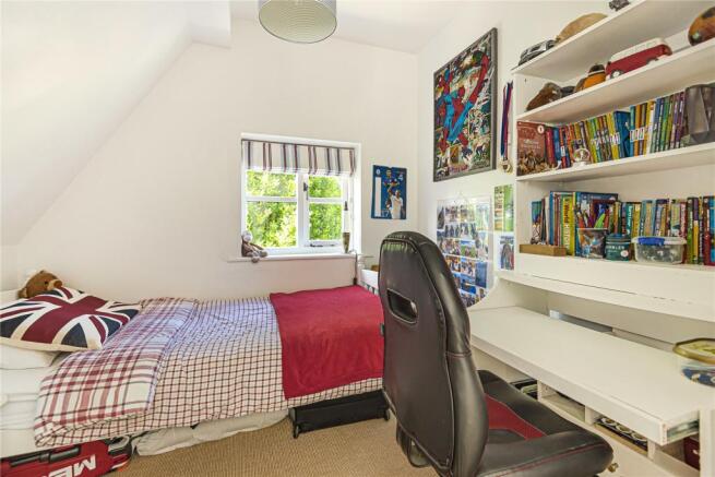 Twin Bedroom