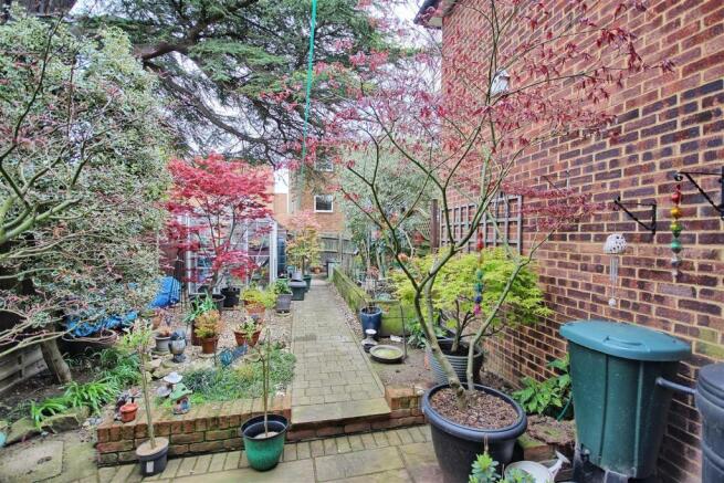 GARDEN
