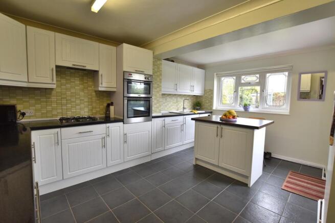 Kitchen / Breakfast
