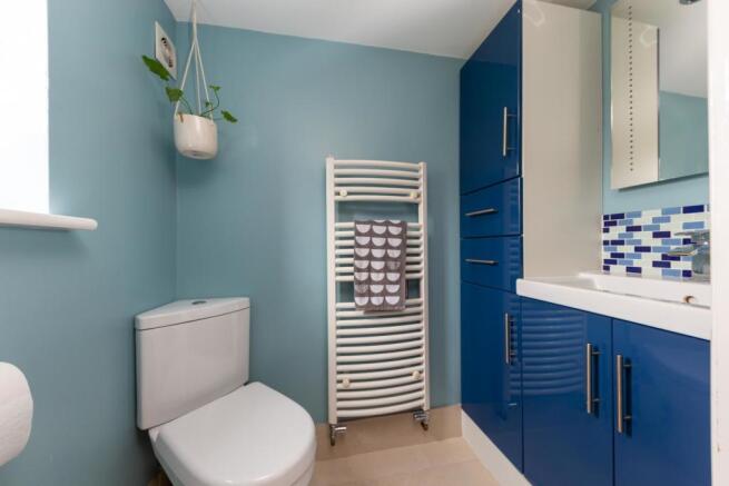 8 Lytton Ave (16 of 35).jpg