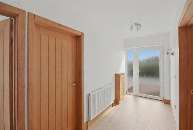 Florence Road, Wingerworth, S42 photo 4