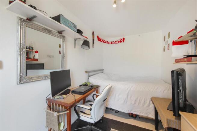 Room 4