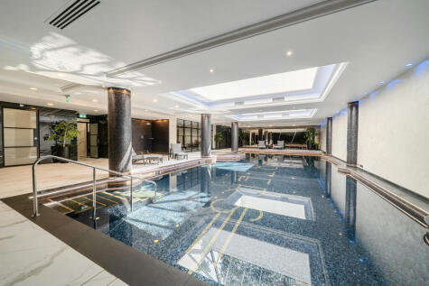 Charters Road, Sunningdale, SL5