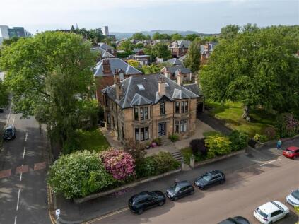6 Whittingehame Drive, Claythorne, G12 0XU