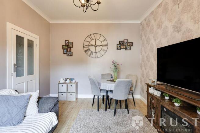 2 bed Terraced for sale Image 8