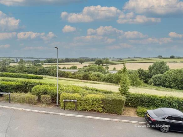 Shortland Road, Kettering photo 4