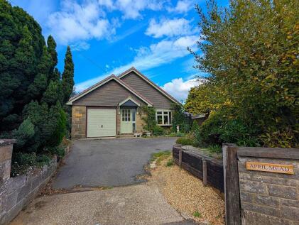 School Road, Godshill