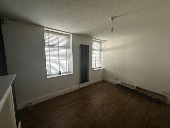 23 Warren Road, Torquay, Devon, TQ2 photo 5