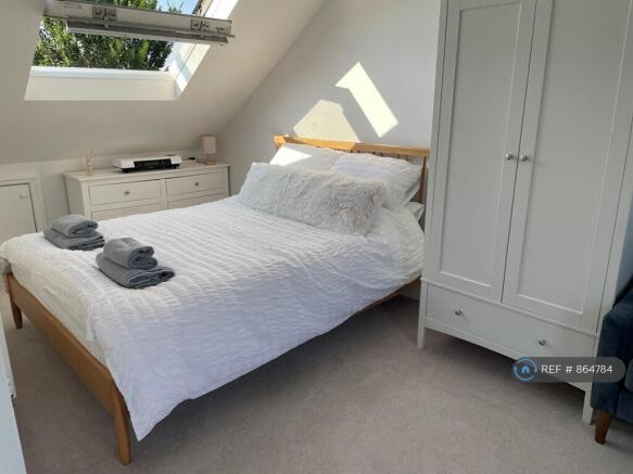 Main Bedroom (Kingsize Bed)