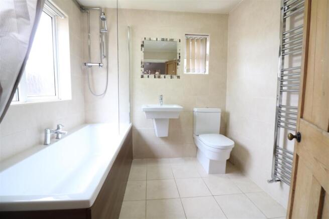 Bathroom / WC