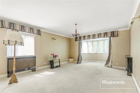 Hendon Lane, Finchley, London, N3