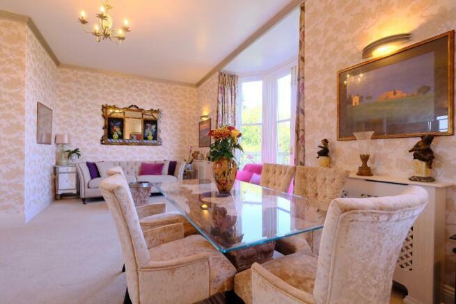 Living/Dining room