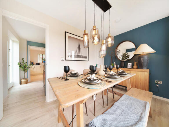 3-bed terraced on Haverhill Road,
Little Wratting,
Haverhill
CB9 7UD, £372,000