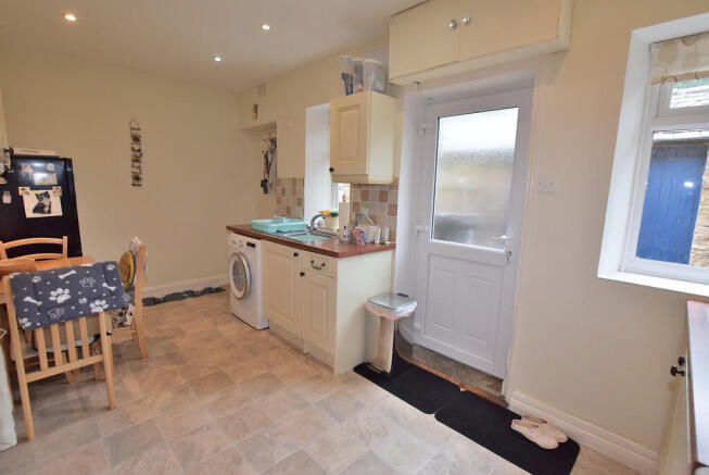 2 bed Cottage for sale Image 6
