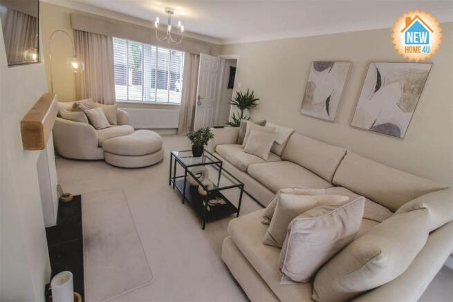 LOUNGE: