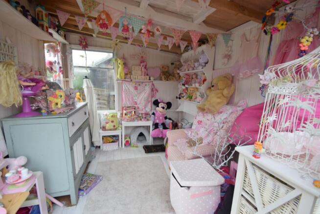 Summer house