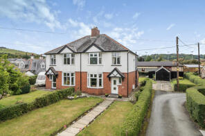 Cartref, Hillfield, Llanidloes SY18 6ET