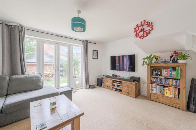 16 Flora Grove, Ashby
