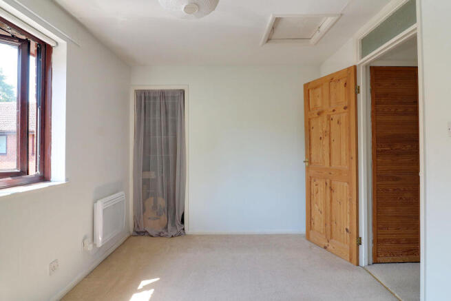 Apartment in Portsmouth, Hilsea - More