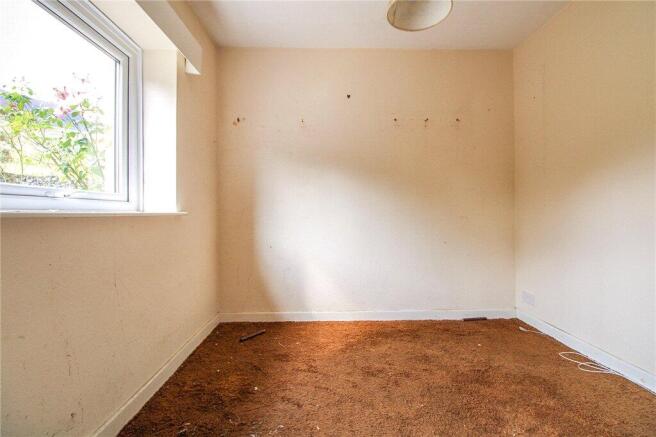 4 bed Detached for sale Image 7