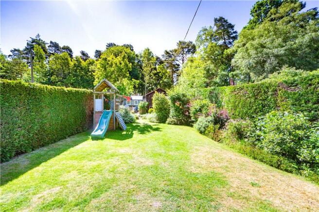 Garden Alt