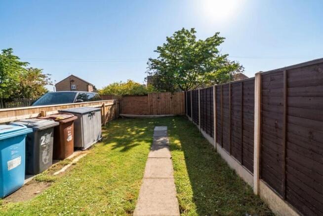 2 bed Semi-Detached for sale Image 4